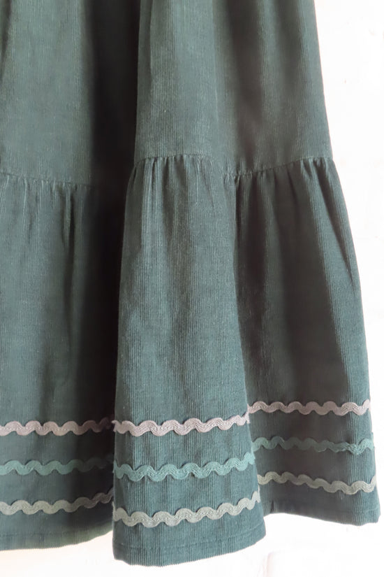 Womens,Skirts,Skirt,Cord,Corduroy,Green,Dark Green,Bright,Comfy,Comfortable,Colourful,Spring,Summer,Limited,Mistral