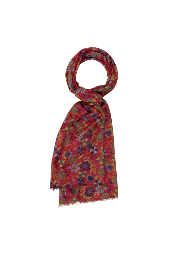 Scandi Scarf in Earth Red