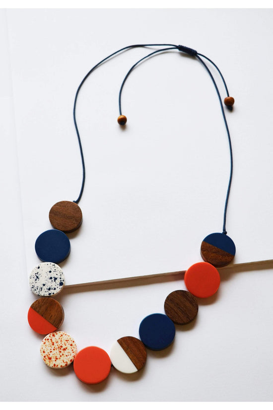 Simple Resin And Wood Disk Necklace
