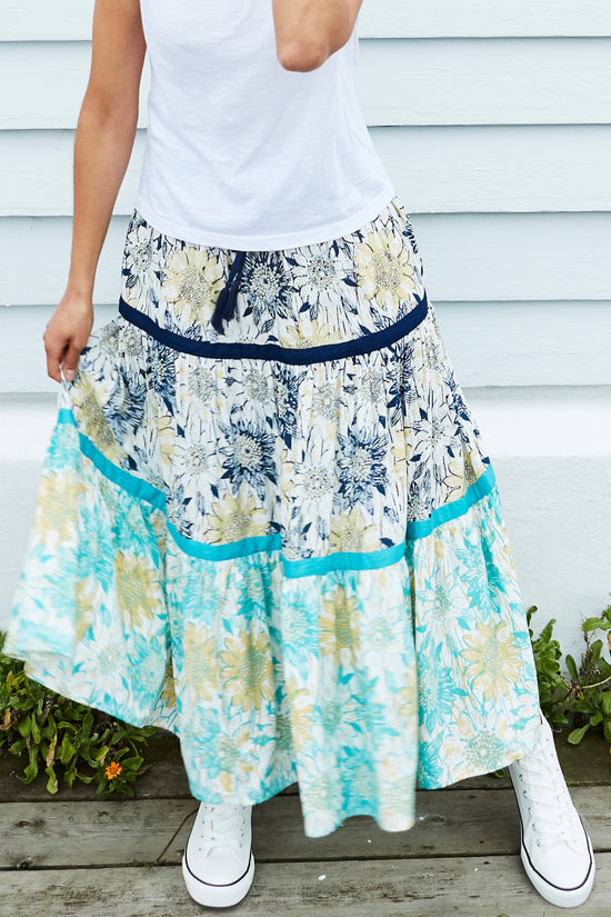 Womens,Skirt,Skirts,Blue,Navy,White,Print,Prints,Printed,Bright,Comfy,Comfortable,Colourful,Spring,Summer,Limited,Mistral