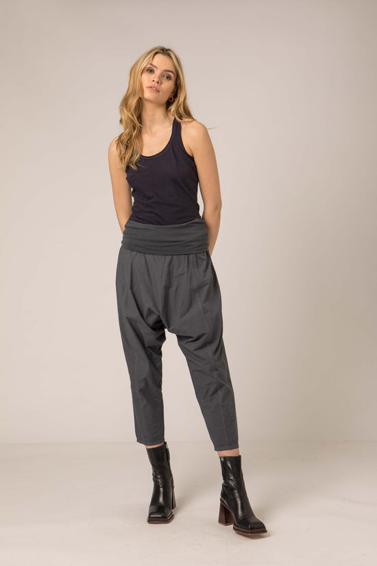 Hareem Pant in Charcoal